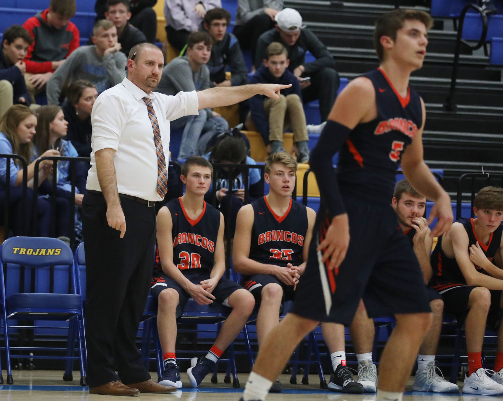 Warrensburg Latham vs Cerro Gordo Bement boys basketball 23 12.3.18.jpg